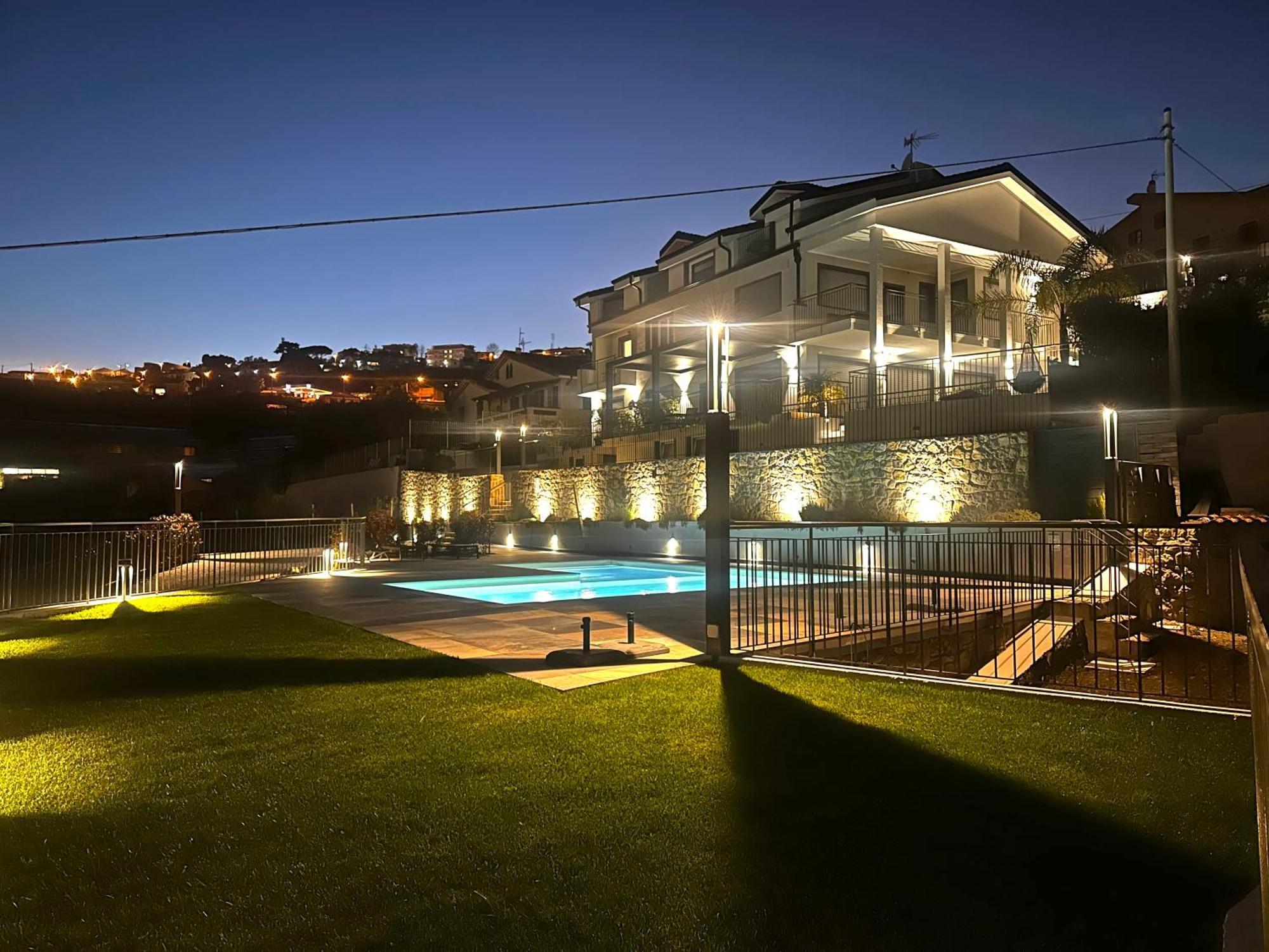 Villa La Matta Apartments And Luxury Suites ซานเรโม ภายนอก รูปภาพ